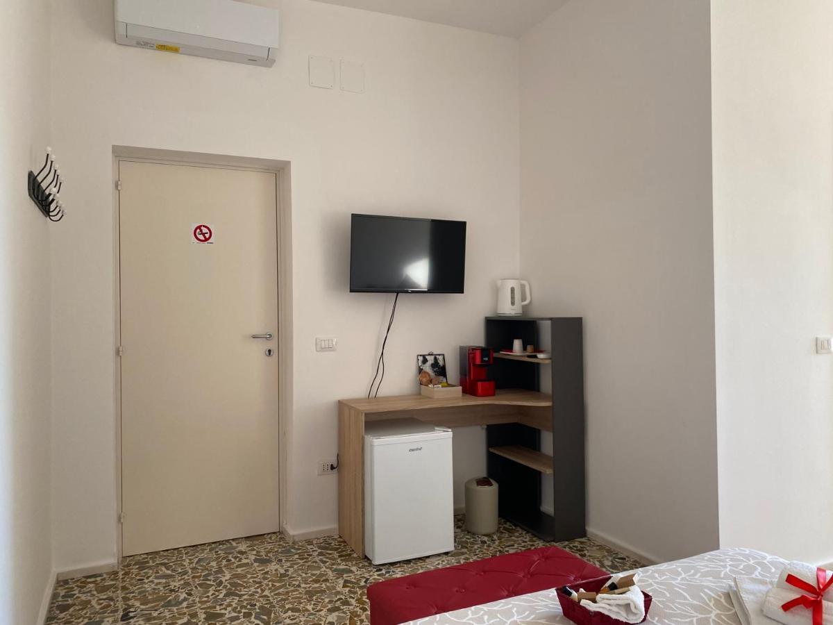 Rossocorallo Rooms Alghero Bagian luar foto