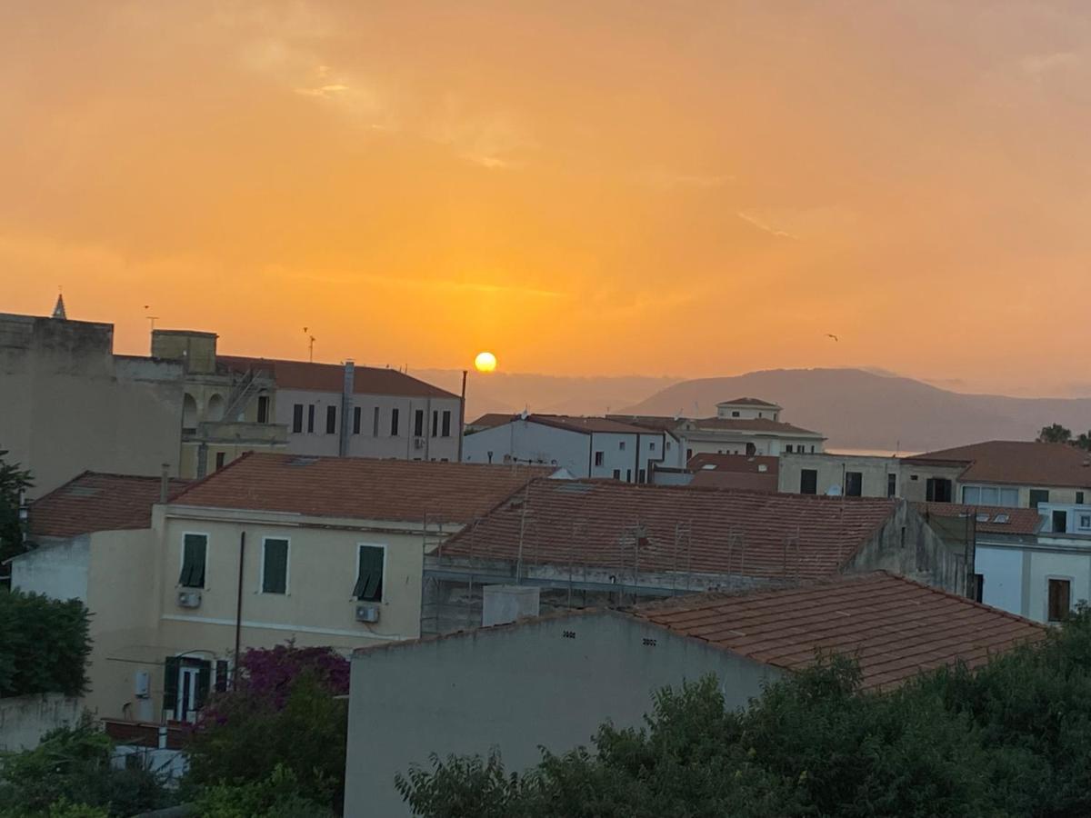 Rossocorallo Rooms Alghero Bagian luar foto