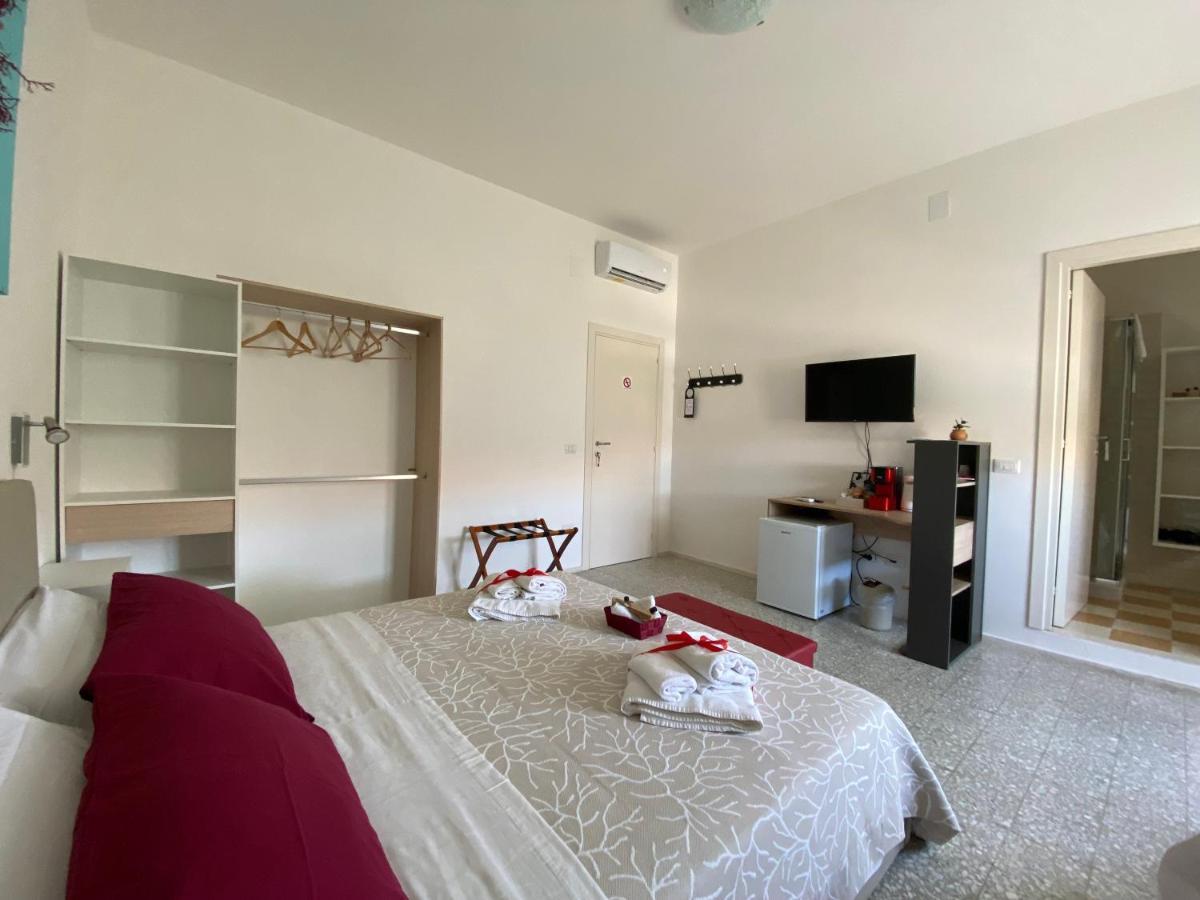 Rossocorallo Rooms Alghero Bagian luar foto
