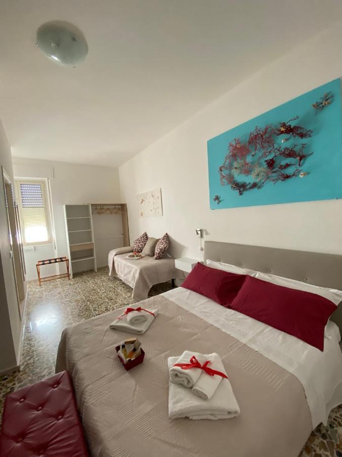 Rossocorallo Rooms Alghero Bagian luar foto