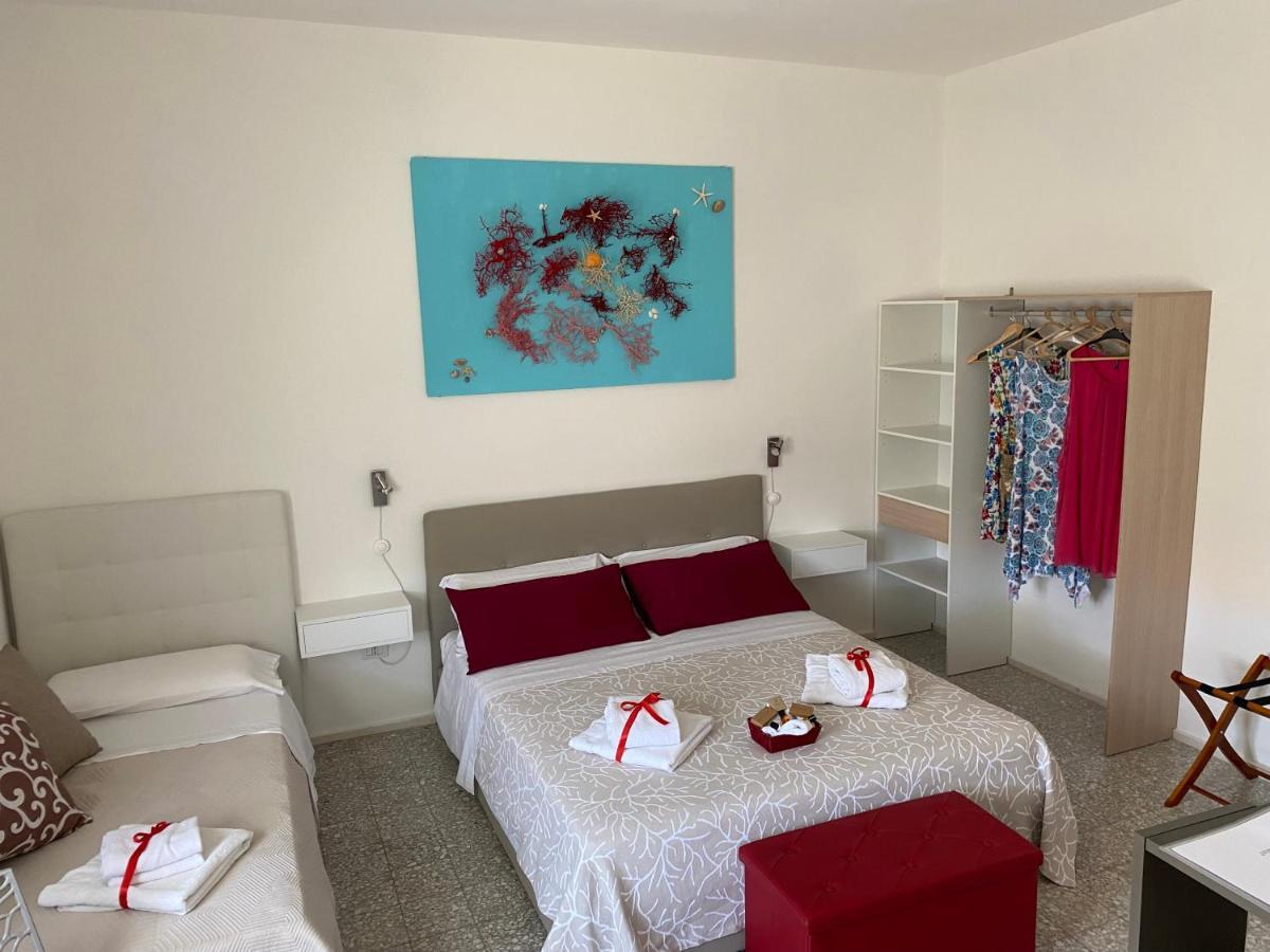 Rossocorallo Rooms Alghero Bagian luar foto